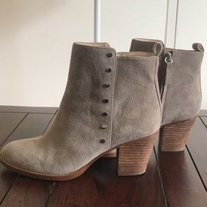 Nine West leather western booties